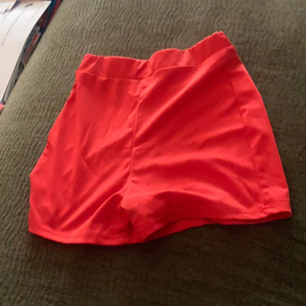 Cute high waisted shirts